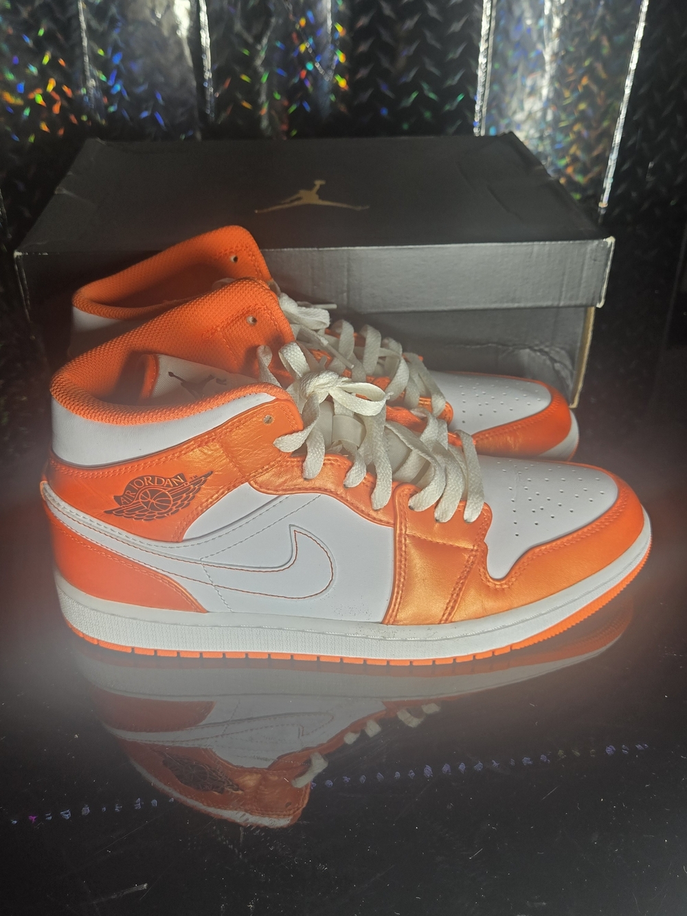 Nike Air Jordan 1 Mid SE Electro Orange White Men's Shoes DM3531-800 size 9.5